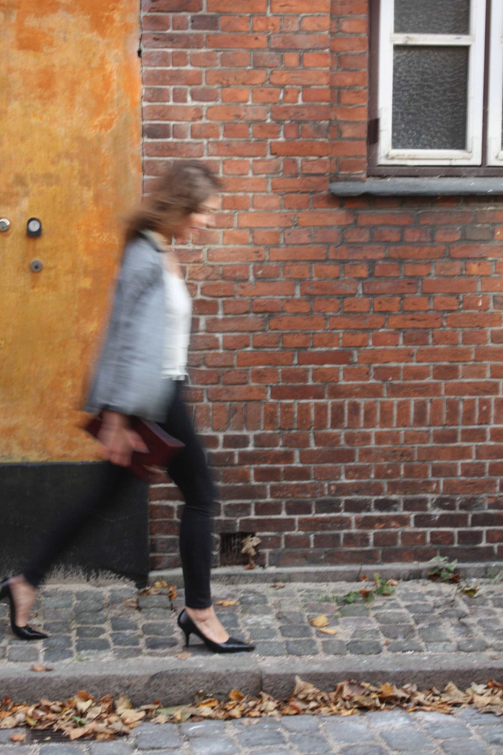 Spiseforstyrrelser, Svømming, Støtteapparat, Trine Midtun Klisjéhjemmet, Anoreksi, Landslaget, Norske bloggere, Psykisk helse